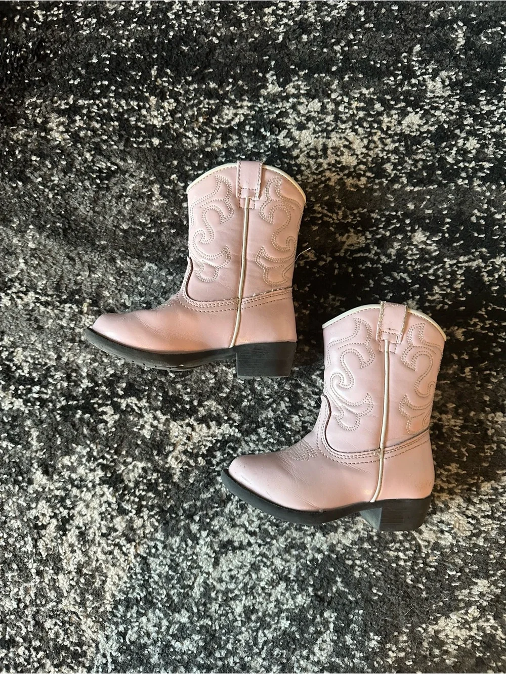 Pink toddler girl cowboy boots